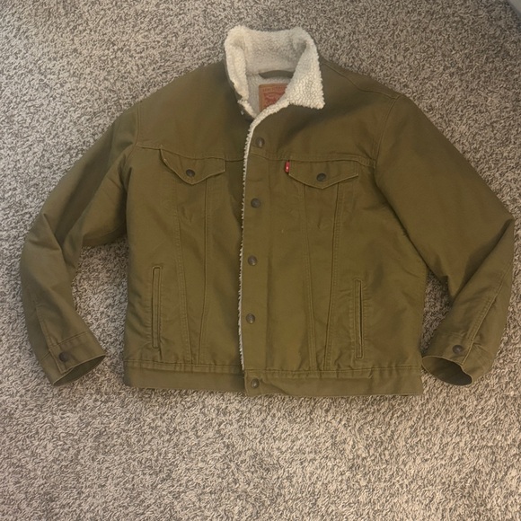 Levi's Men's Olive Khaki Sherpa Lined Trucker Denim Jacket Size Large - Picture 1 of 13